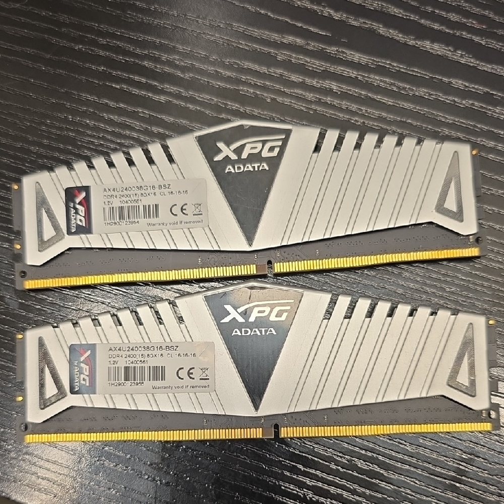 PAIR OF XPG DDR4 2400(16) 8Gx16   AX4U240038G16-BSZ  1.2V